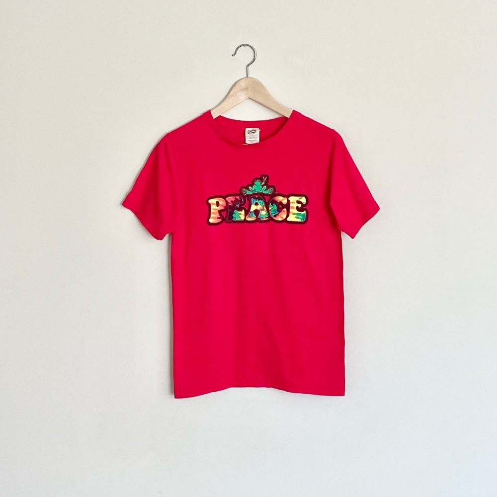 Peace Frogs Tie Dyed Logo Graphic Red T Shirt Adult size Small